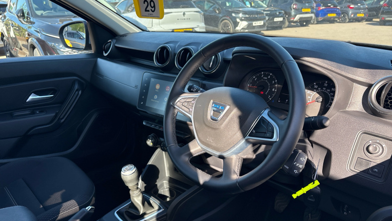 Dacia Duster 1.0 TCe 100 Comfort 5dr Bi Fuel Estate